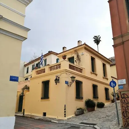 Magnificent In Plaka Athens