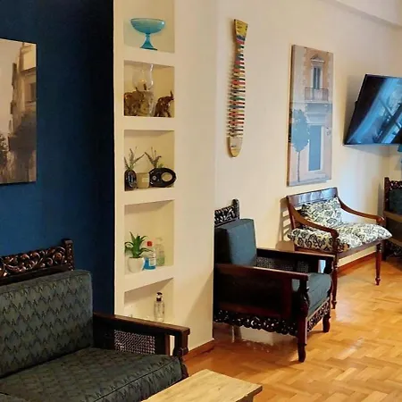 Magnificent In Plaka Appartement